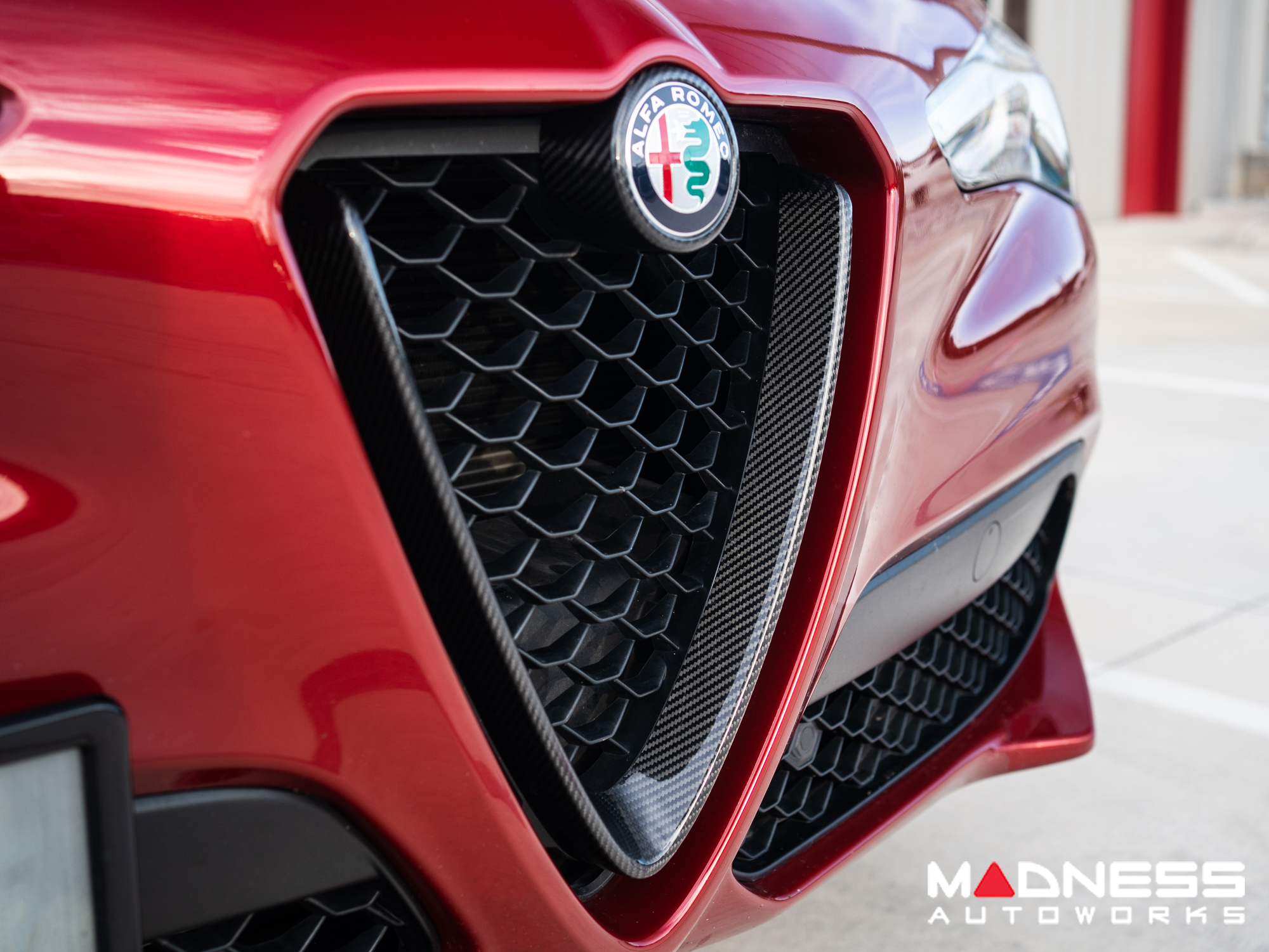 Alfa Romeo Stelvio Front V Shield Grill Frame + Emblem Frame Kit - Carbon Fiber 